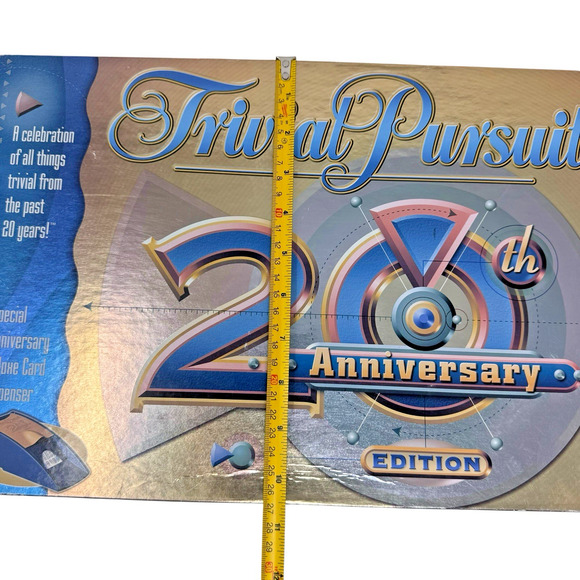 Vintage Trivial Pursuit 20th Anniversary Edition Trivia Game 2002 Original Box - Picture 11 of 12